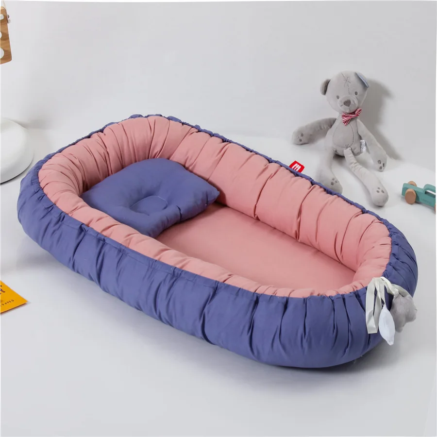 Cuna de viaje portátil con cambiador y almohada integrada - imagen 2