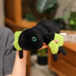 Llavero de peluche de hormiga con diseño realista kawaii