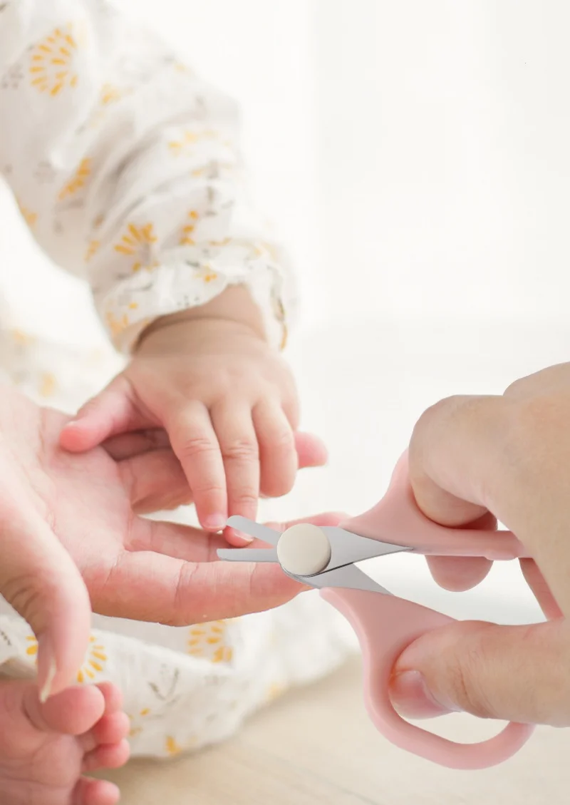 Juego de cortaúñas portátil para mamá y bebé listo para usar