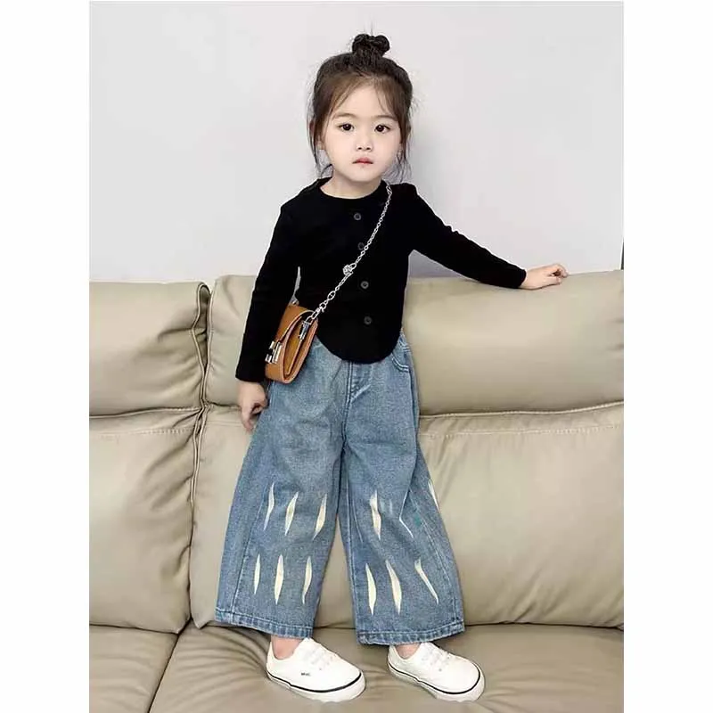 Conjunto niña top manga larga y vaqueros casual de color liso - imagen 2