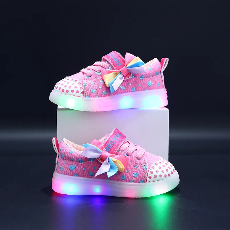 Zapatos infantiles con luces de suela plana cómodos para diario - imagen 4