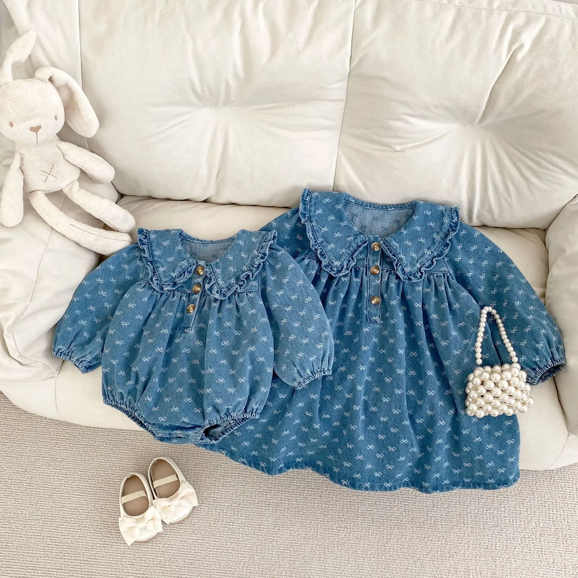 Vestido de mezclilla vintage con lazo y mono a juego para bebé niña - imagen 4