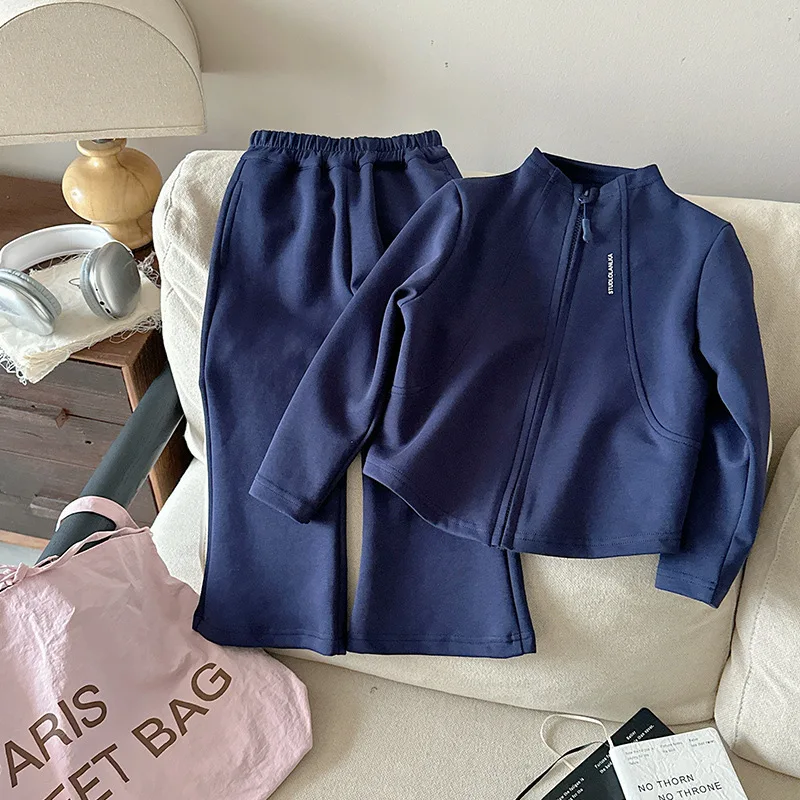 Conjunto deportivo bebé niña con chaqueta y pantalón acampanado - imagen 5