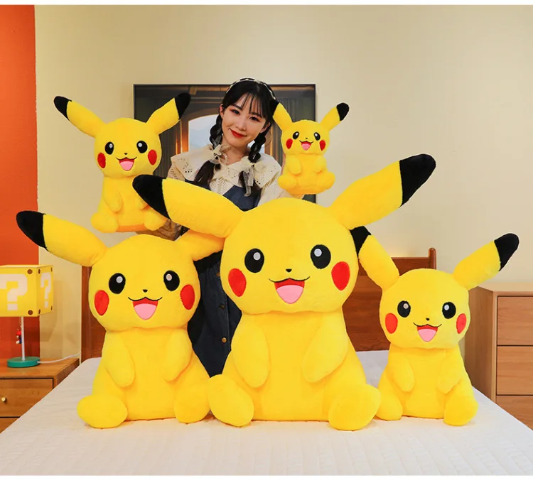 Peluche Pikachu kawaii de piel corta