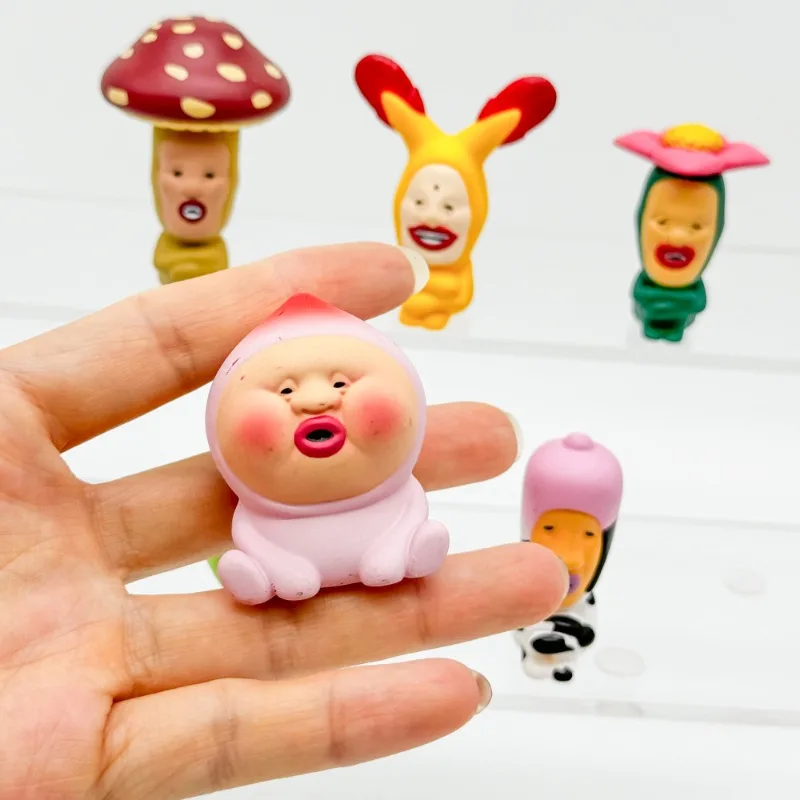 Figuras QUALIA Kobito – Elfos de granja coleccionables - imagen 2