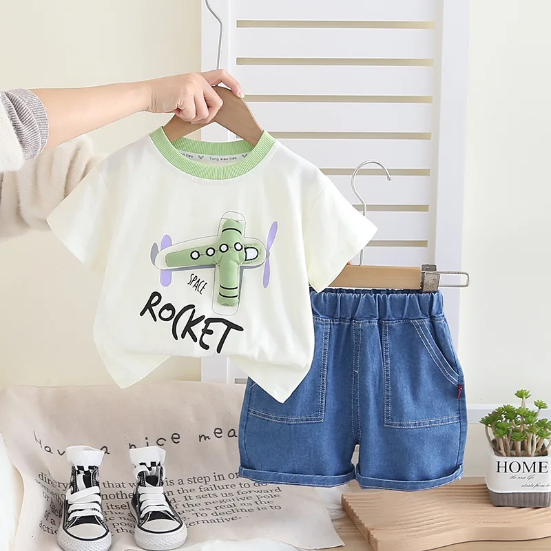 Conjunto de verano bebé: camiseta manga corta y pantalón de mezclilla