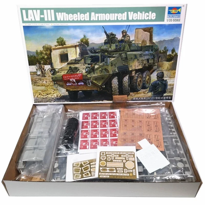 Maqueta militar TRUMPETER LAV-III vehículo blindado para montar - imagen 2