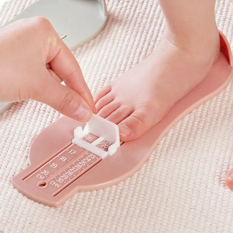 Guía de tallas de calzado infantil: cómo medir el pie del bebé - imagen 4
