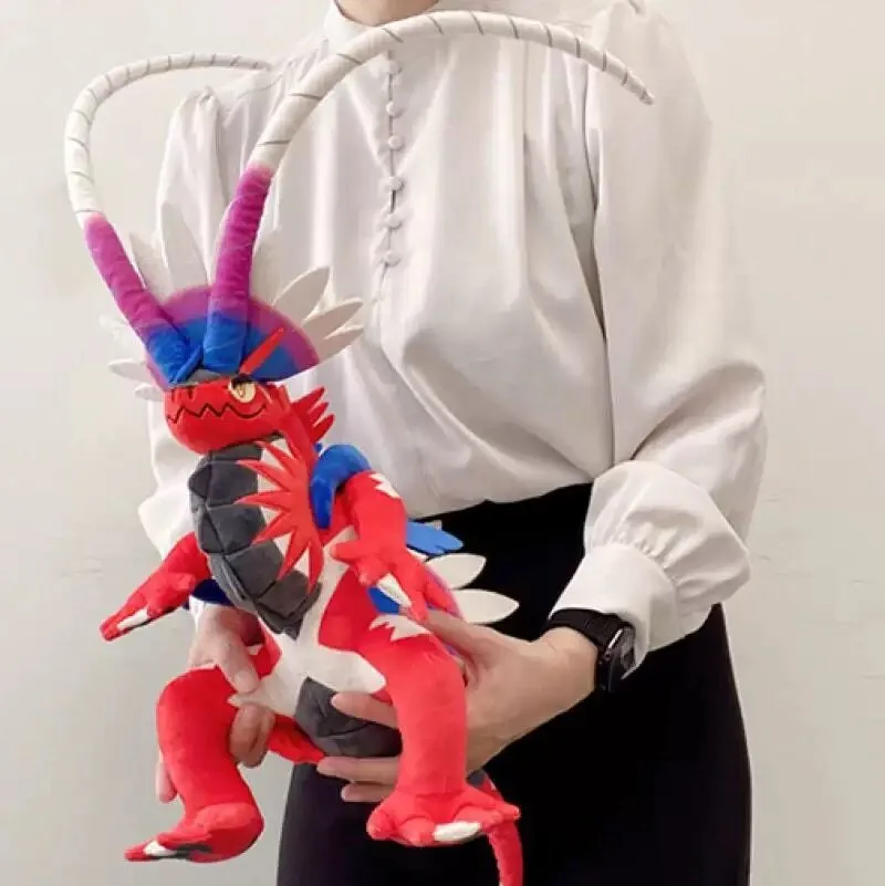 Peluche como cojín y adorno de anime