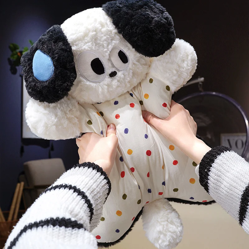 Almohada peluche suave ojos grandes color beige