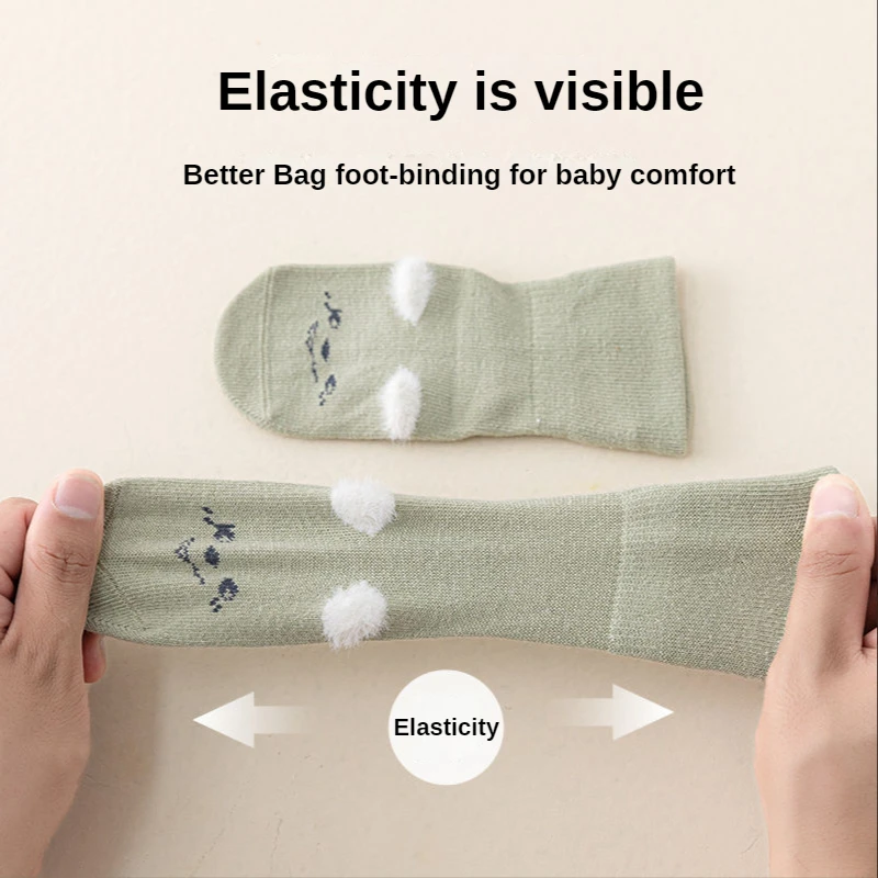 Calcetines de algodón antideslizantes para niños – Cálidos y cómodos - imagen 4