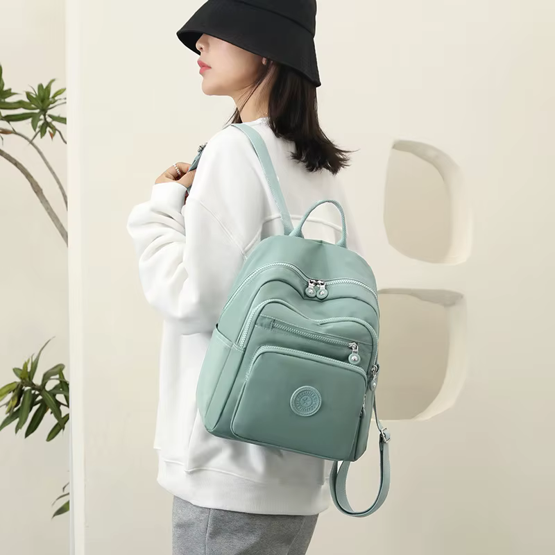 Mochila minimalista para mujer de gran capacidad