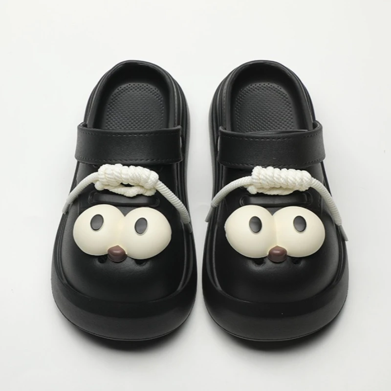 Zuecos infantiles verano con punta cerrada y detalles de ojos - imagen 2