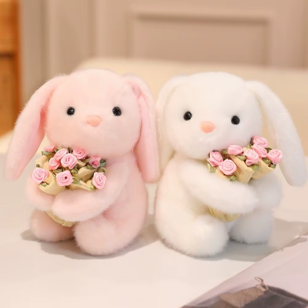 Detalle del peluche y colores del diseño