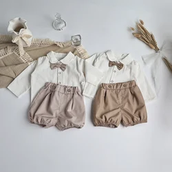 Conjunto bebé niño tipo gentleman: camisa y pantalón corto con nudo