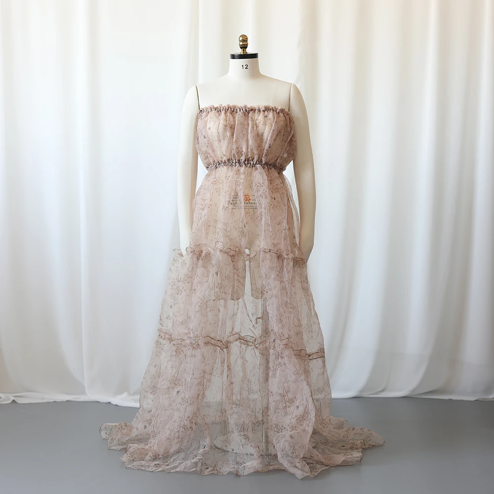 Vestido maternidad bohemio de ganchillo para sesión fotográfica