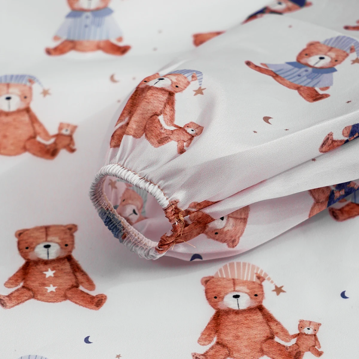 Babero Kangobaby impermeable para bebés – Ajustable para trona o mesa - imagen 2