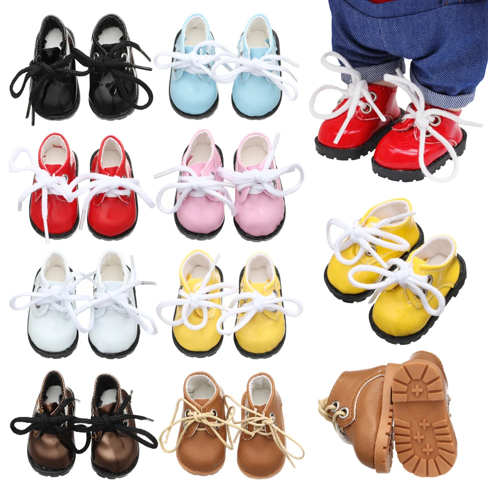 Zapatos de juguete en color rojo para niña