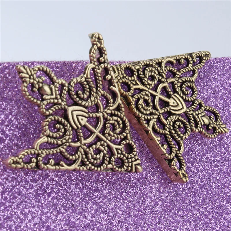 Broche vintage elegante con corona hueca para ropa y abrigo - imagen 5