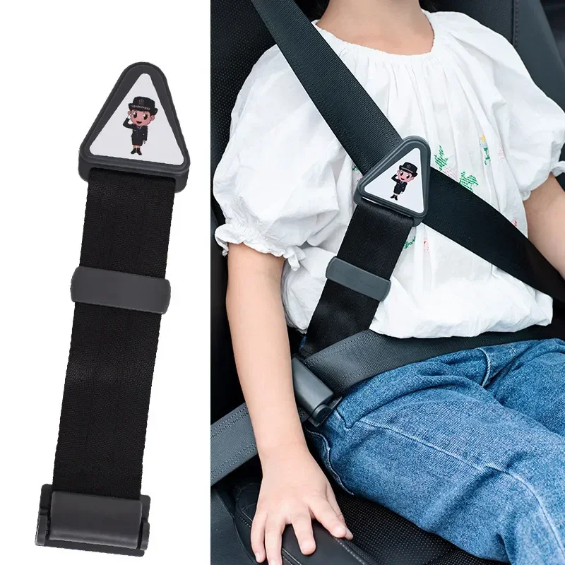 Ajustador de cinturón de seguridad infantil con protector de hombro