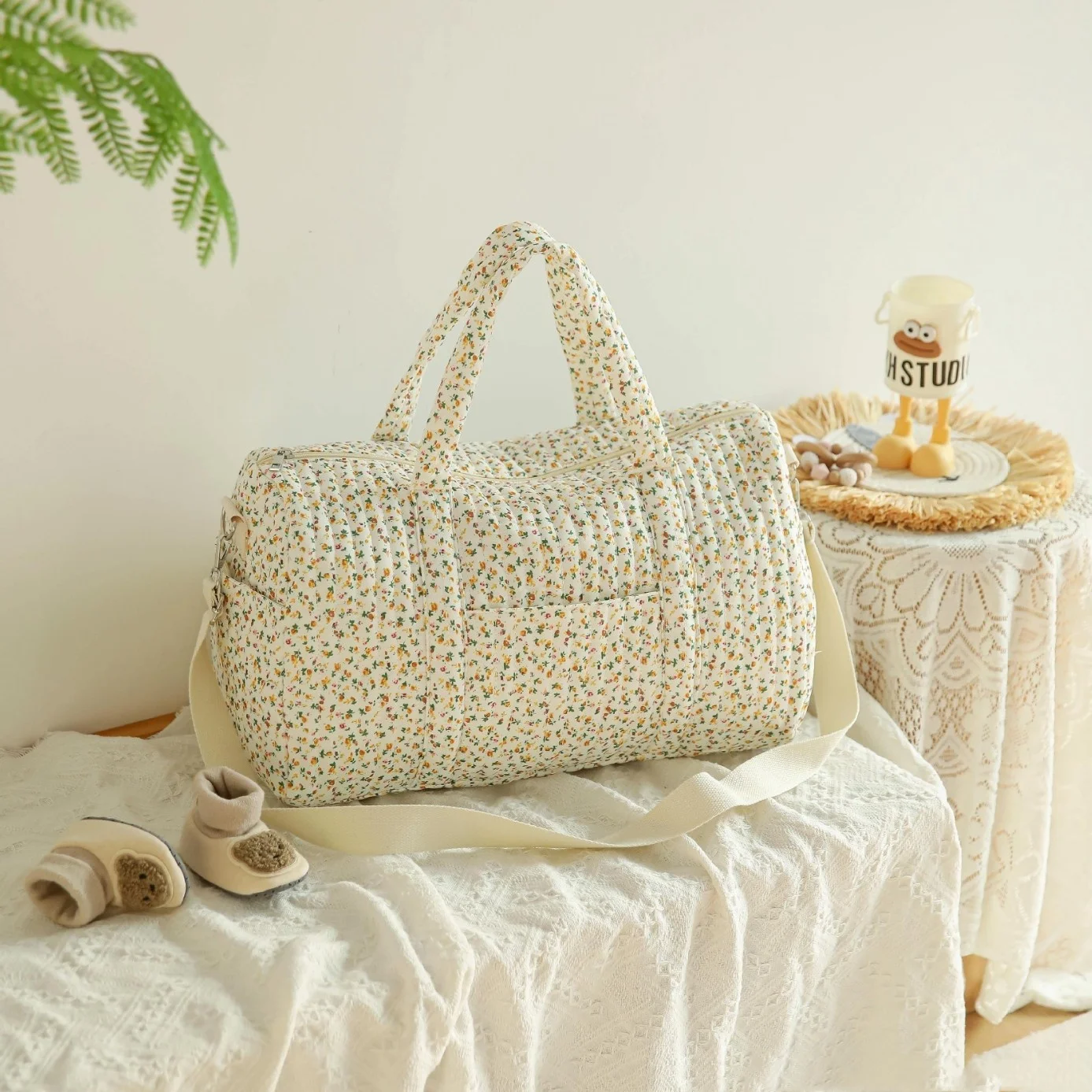 Bolso de mamá grande con estampado floral para pañales y viaje - imagen 2