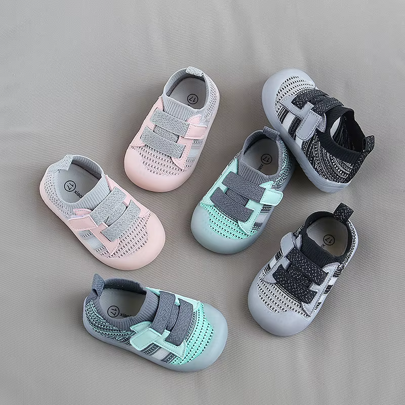 Zapatillas deportivas antideslizantes para niño – Transpirables y cómodas - imagen 3