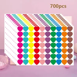 Pegatinas de puntos con corazón para niños