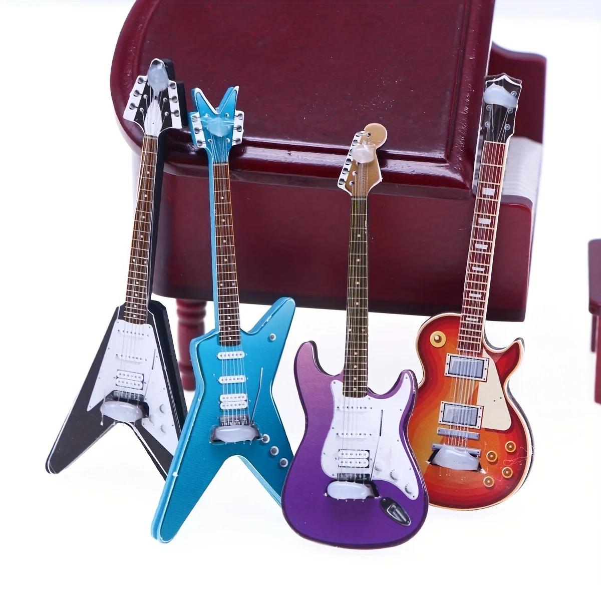 Guitarra eléctrica miniatura para casa de muñecas - Accesorios 1:4 - imagen 2