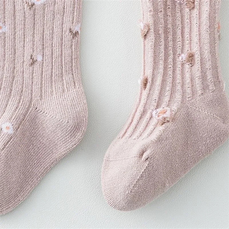 Calcetines largos de algodón con estampado para niña – Otoño Invierno - imagen 4