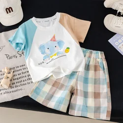 Conjunto infantil de camiseta y pantalón corto de verano cartoon