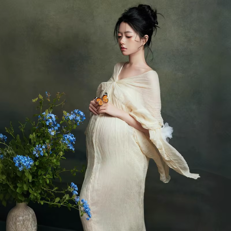 Vestido en setting de naturaleza