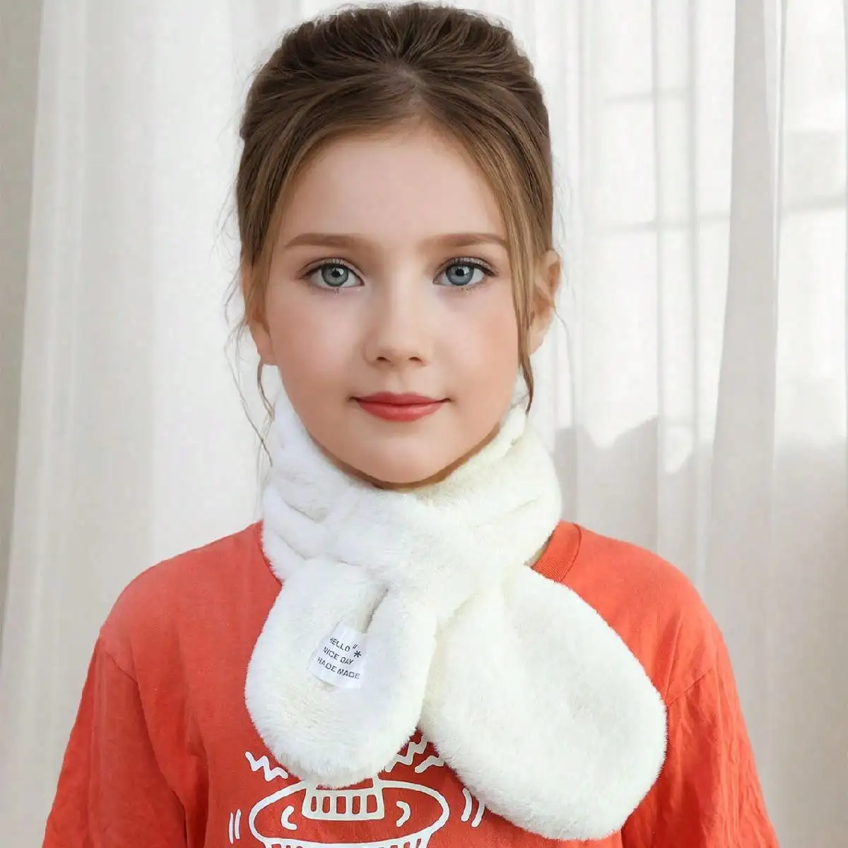 Bufanda de bebé de felpa cálida de invierno – cuello cruzado lisa - imagen 2