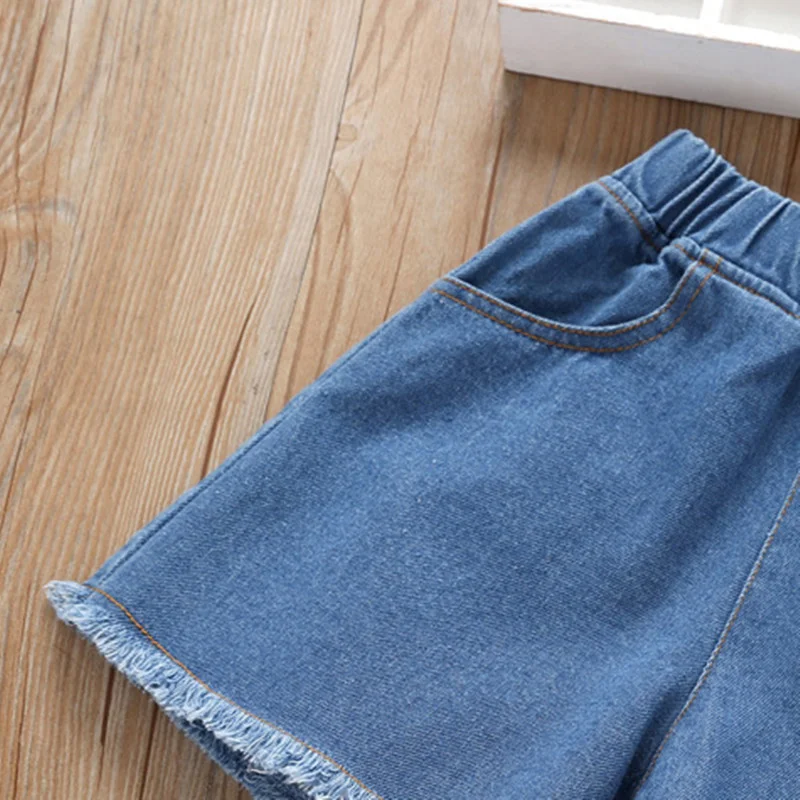 Pantalones cortos vaqueros con lazo para niña – pierna ancha - imagen 4