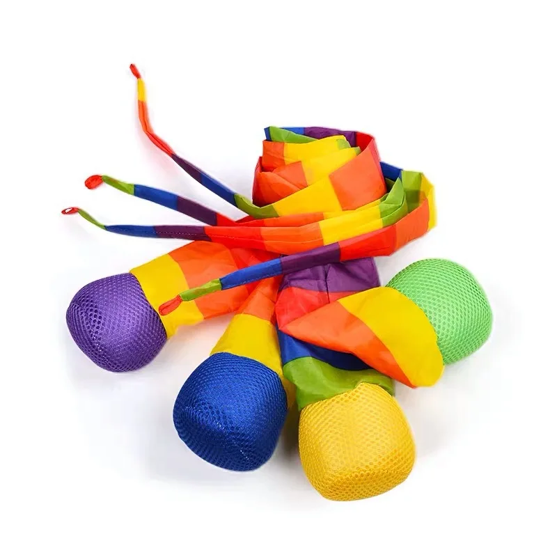 Bola sensorial arcoíris para niños - Juguete suave de desarrollo - imagen 4