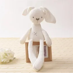 Peluche interactivo con conejo de Pascua para perros y gatos