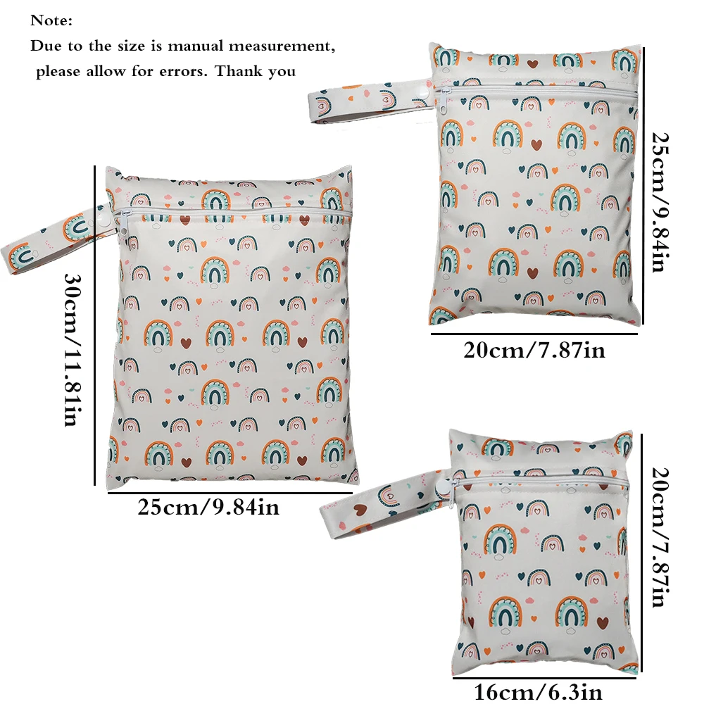 Conjunto de tres bolsas con diferentes estampados