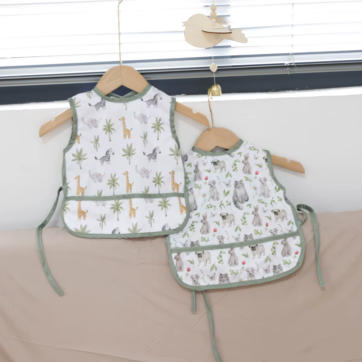Baberos impermeables para bebé con toalla - Regalo Día de Gracias