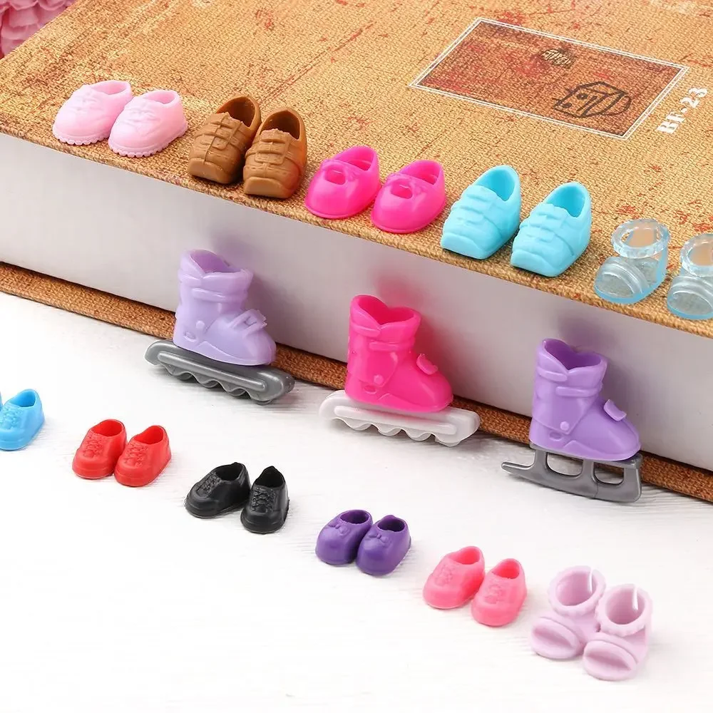 Botas para muñecas de PVC con suela resistente - imagen 2