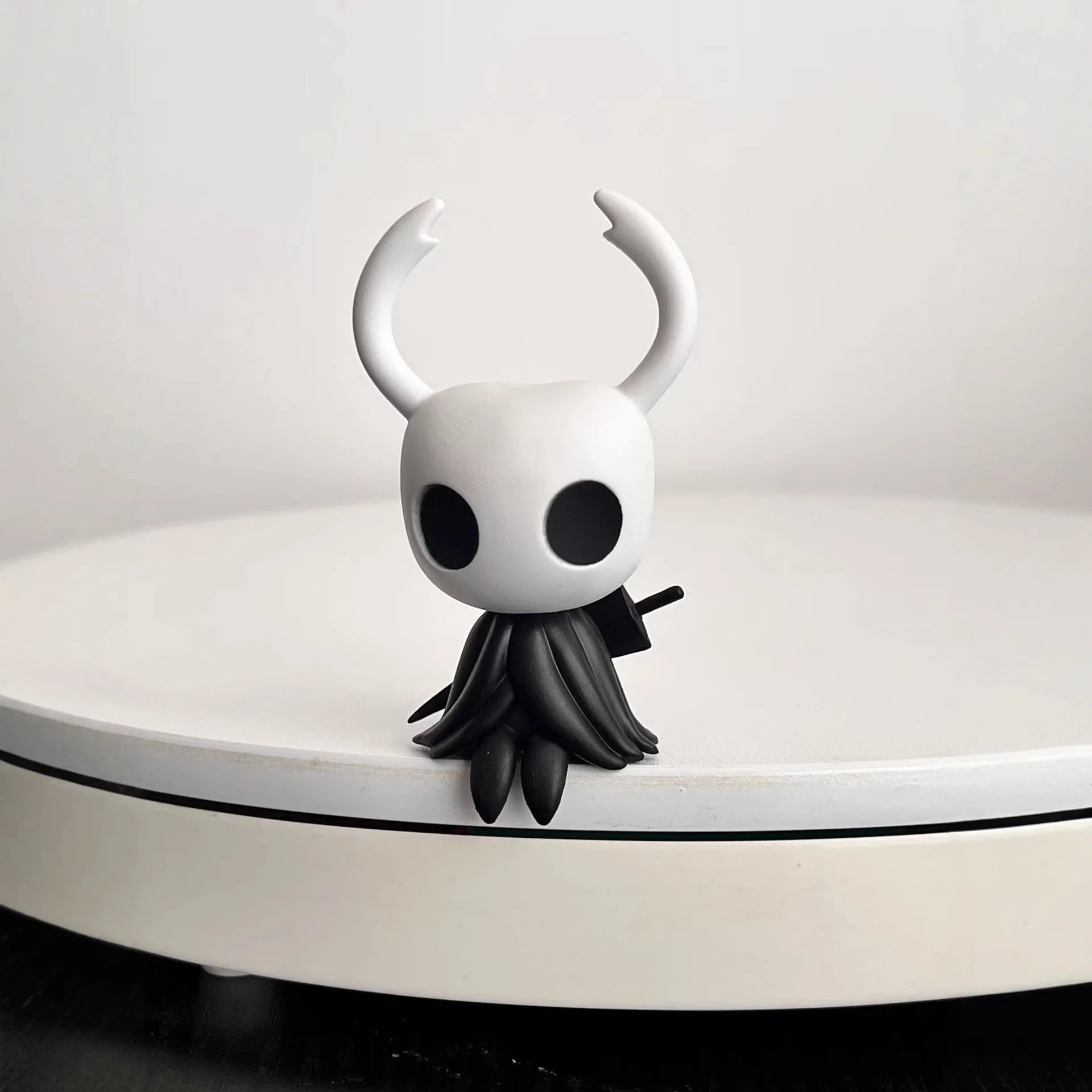 Figura de acción Hollow Knight para coleccionismo de escritorio - imagen 4