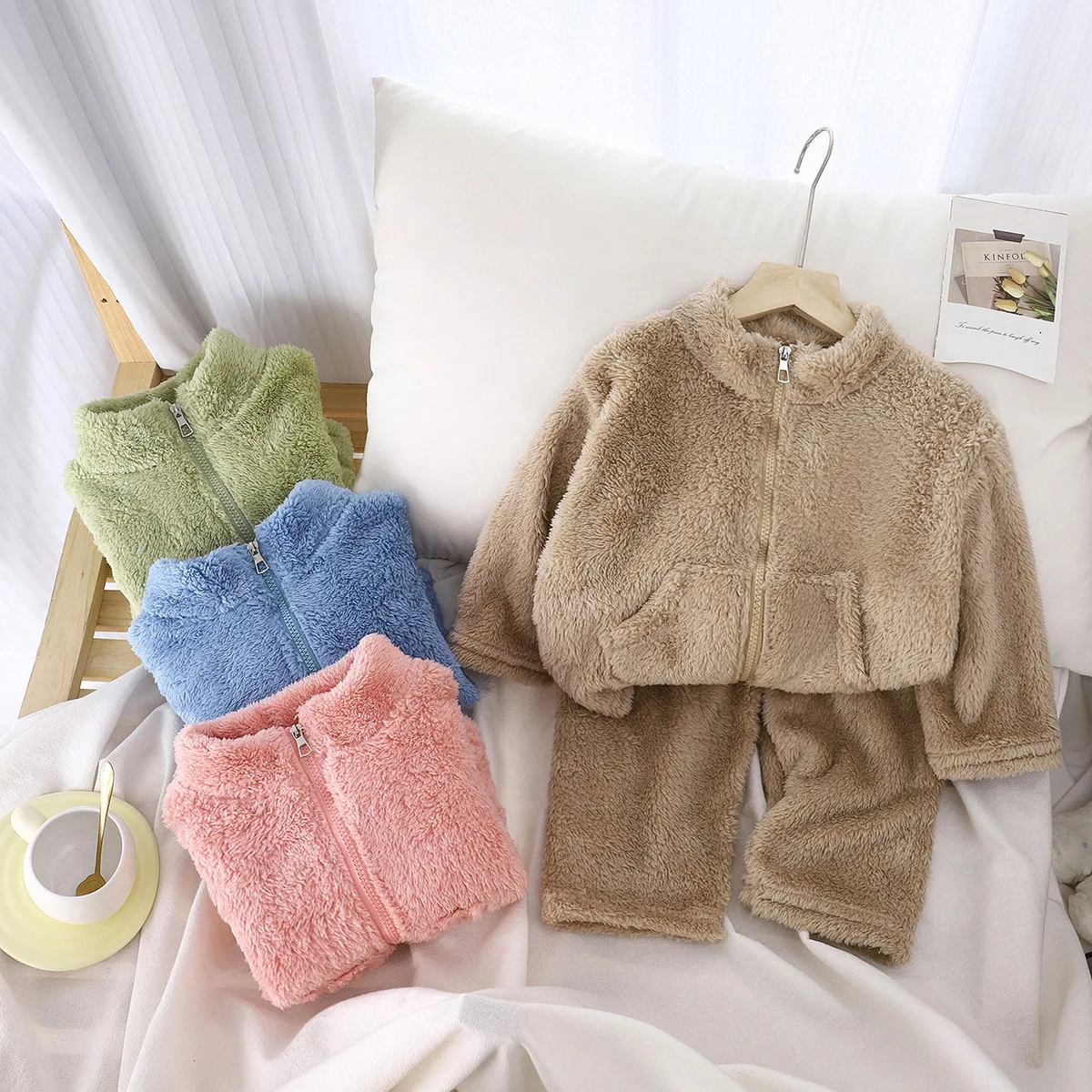 Conjunto acolchado de invierno para niños – Ropa cálida y lana