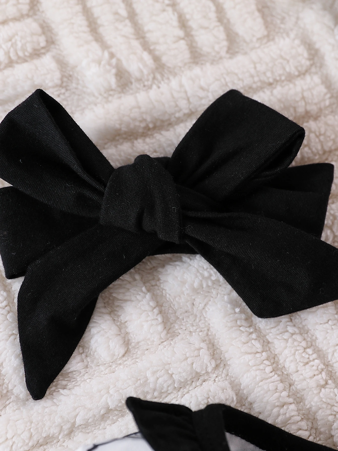 Pelele de manga larga para bebé niña con diadema y mariposas