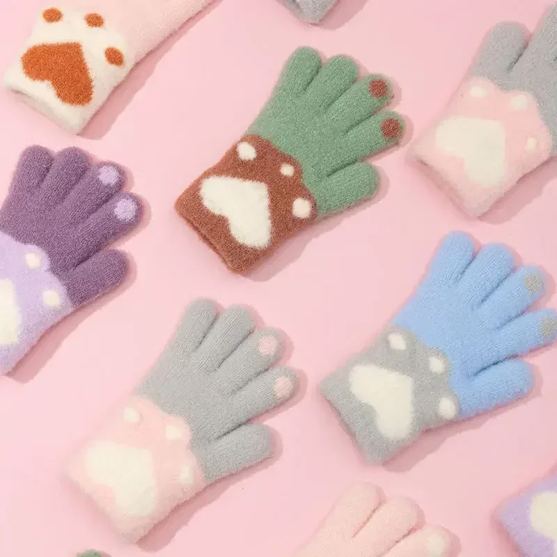 Detalle del diseño con pata de oso