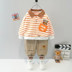 Conjunto infantil a rayas con pantalón – Camiseta y jogger para niños
