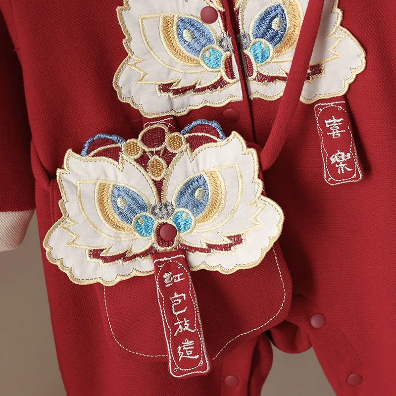 Conjunto bebé niña de otoño: mono rojo bordado de manga larga - imagen 4