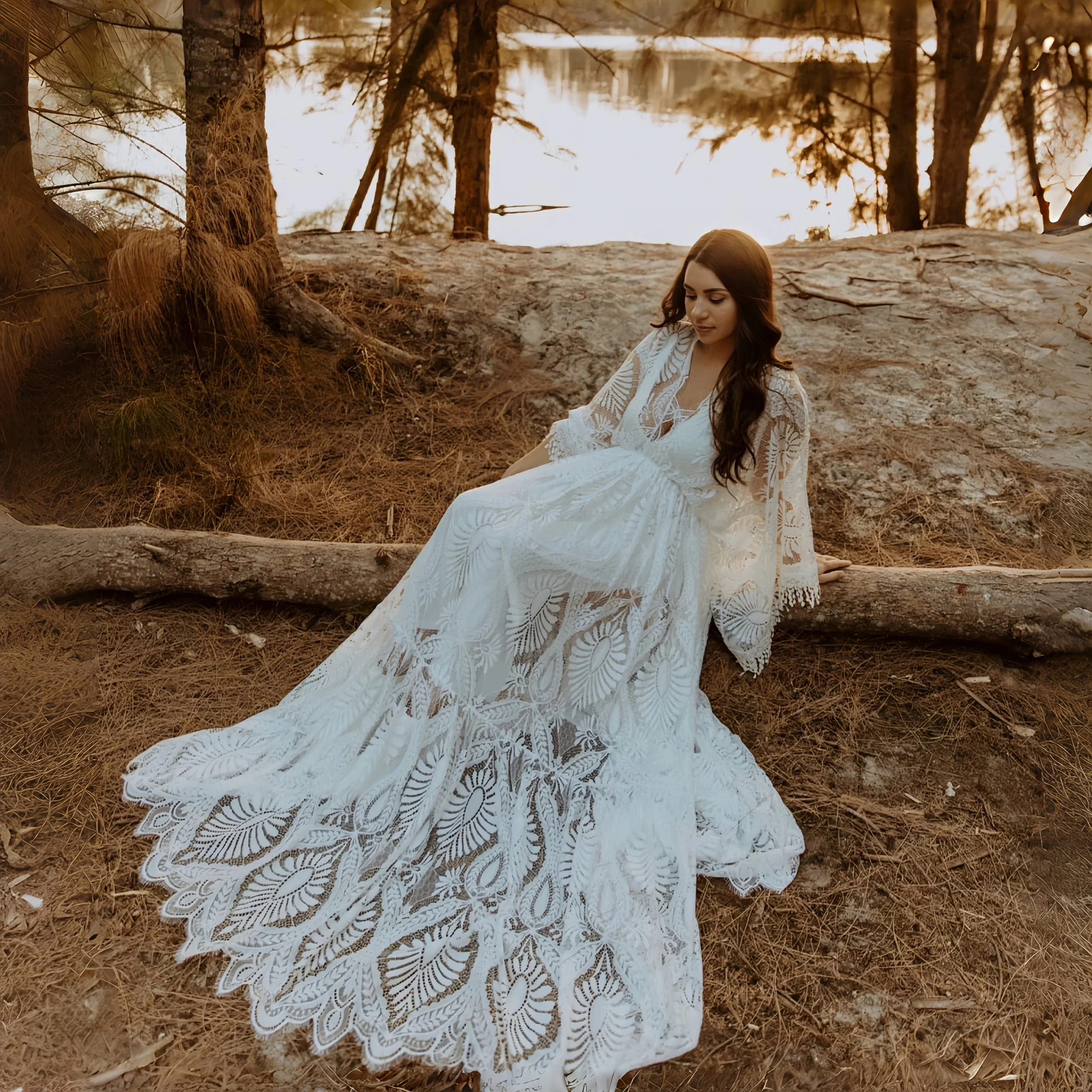 Vestido largo de encaje boho con cuello en V para sesión maternidad - imagen 2