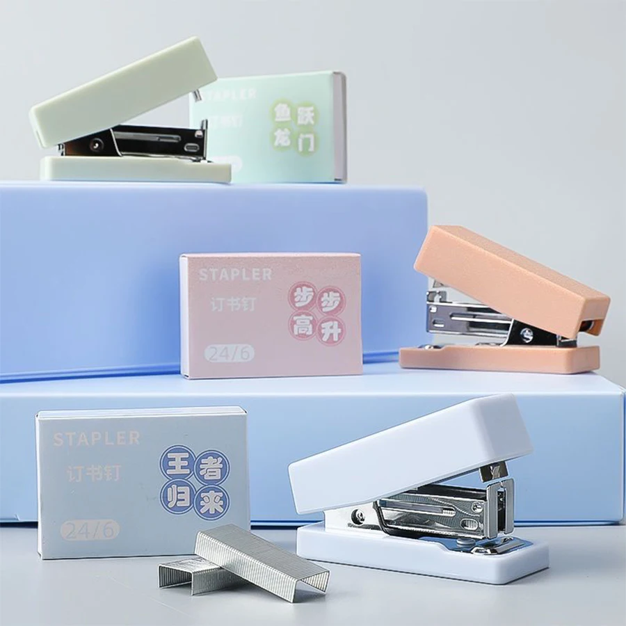 Grapadora escolar mini multifuncional para papelería