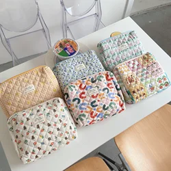 Bolsa de pañales con estampado de dibujos animados y cremallera