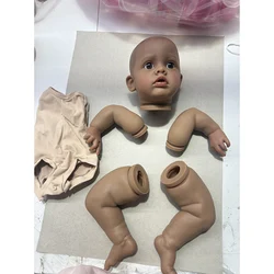 NPK muñeca reborn pintada a mano piel oscura con ojos realistas