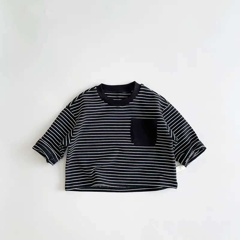 Camiseta de manga larga a rayas con bolsillo y cuello redondo - imagen 3
