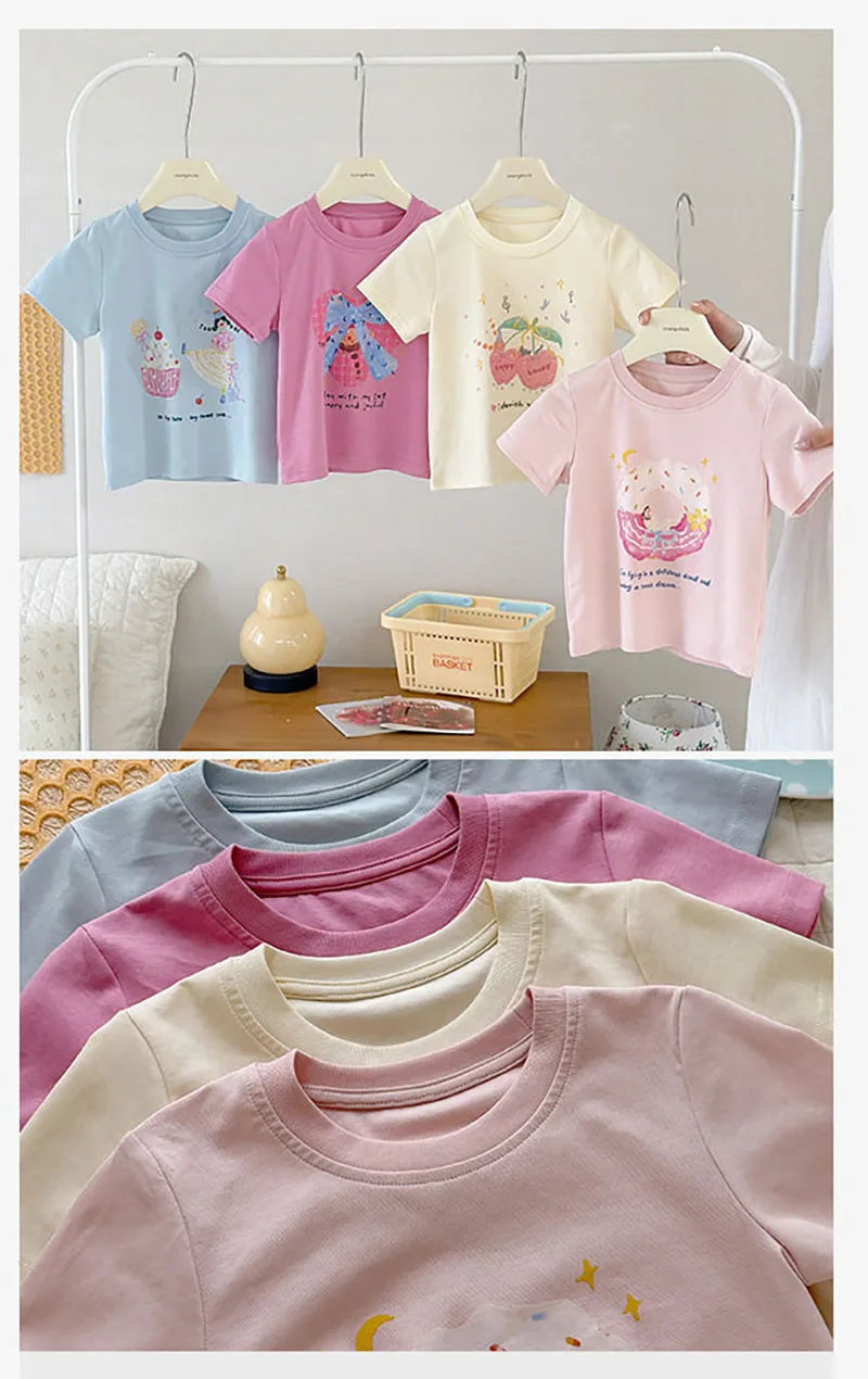Detalle del estampado estilo acuarela (cerezas, donuts y elementos infantiles)